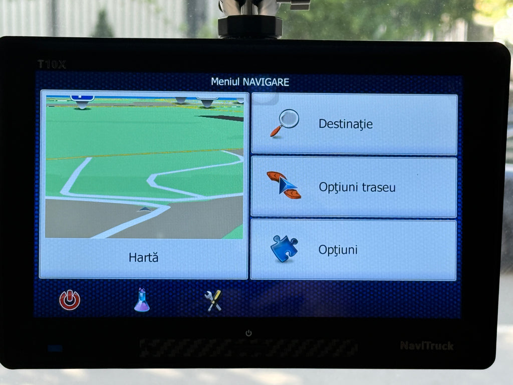 MODEL NOU !Navigatie GPS pentru camioane Matinav24.ro T10X-PRO 2026 ,parasolar inclus,ecran mare de 9 inch,camera DVR Full HD,camera marsarier inclusa !